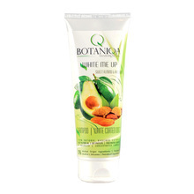 Botaniqa White Me Up Sweet Almond & Avocado Shampoo - szampon dla białych i jasnych psów 0,25l