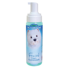 BIO-GROOM Facial Foam Cleaner - hypoalergiczna pianka do czyszczenia i usuwania przebarwień z pyszczka, dla psów i kotów 236 ml