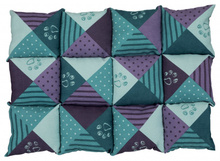 TRIXIE Koc Patchwork Cat w kolorze niebiesko-purpurowym