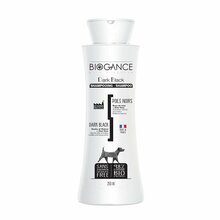 Biogance Dark & Black Coat Shampoo - szampon dla psów i kotów o czarnej, szarej i ciemnej szacie, 250 ml