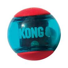 KONG® Squeezz® Action Ball Red - piszcząca piłka dla psa, o zróżnicowanej powierzchni, czerwono-niebieska